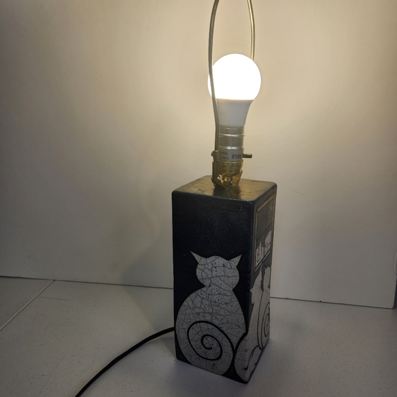 Braemar Pottery Coombs Vancouver Island Irridescent Cat Pottery Lamp Cats 1990s - Picture 7 of 13